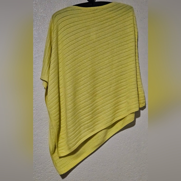 Talbots Asymmetrical Yellow Poncho - Picture 3 of 3